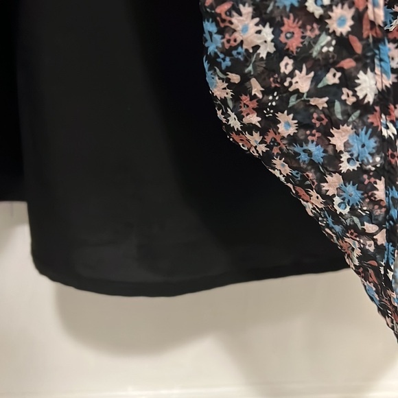 Tiered Flowy Floral Madewell Dress - Picture 5 of 7